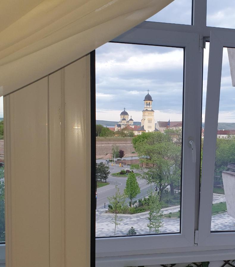 Apartament Viorela Alba Iulia Buitenkant foto