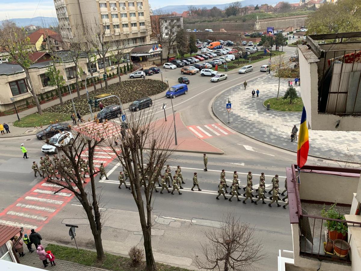 Apartament Viorela Alba Iulia Buitenkant foto
